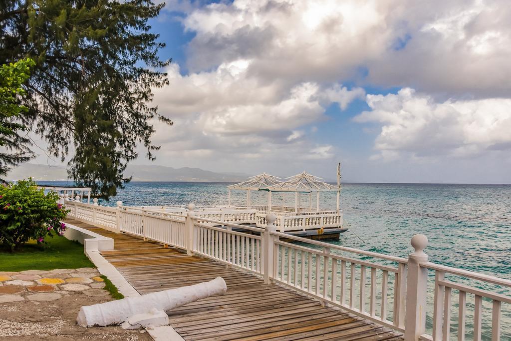 Grand Decameron Montego Beach, A Trademark All-Inclusive Resort Montego Bay Eksteriør billede